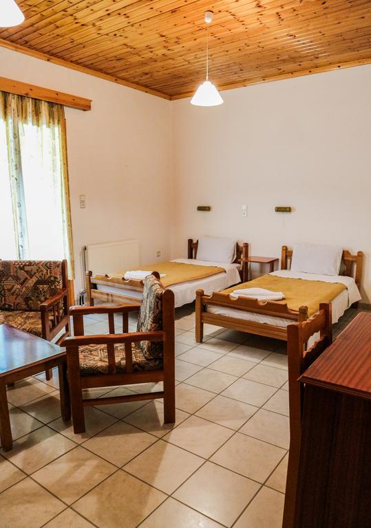 Hotel Elatofilito Athamanio Ngoại thất bức ảnh
